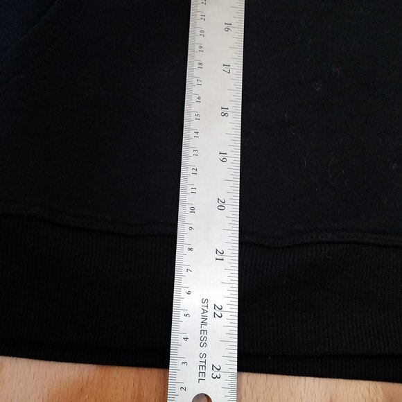 Tommy Hilfiger Unisex Quarter-Zip Sweatshirt – Blck - Size Large - NWT - Picture 6 of 11